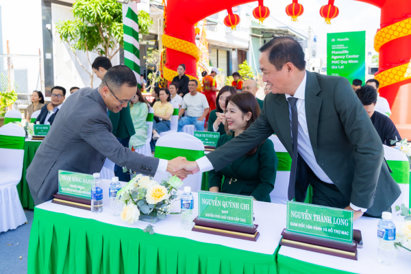 Manulife Quy Nhơn hợp tác